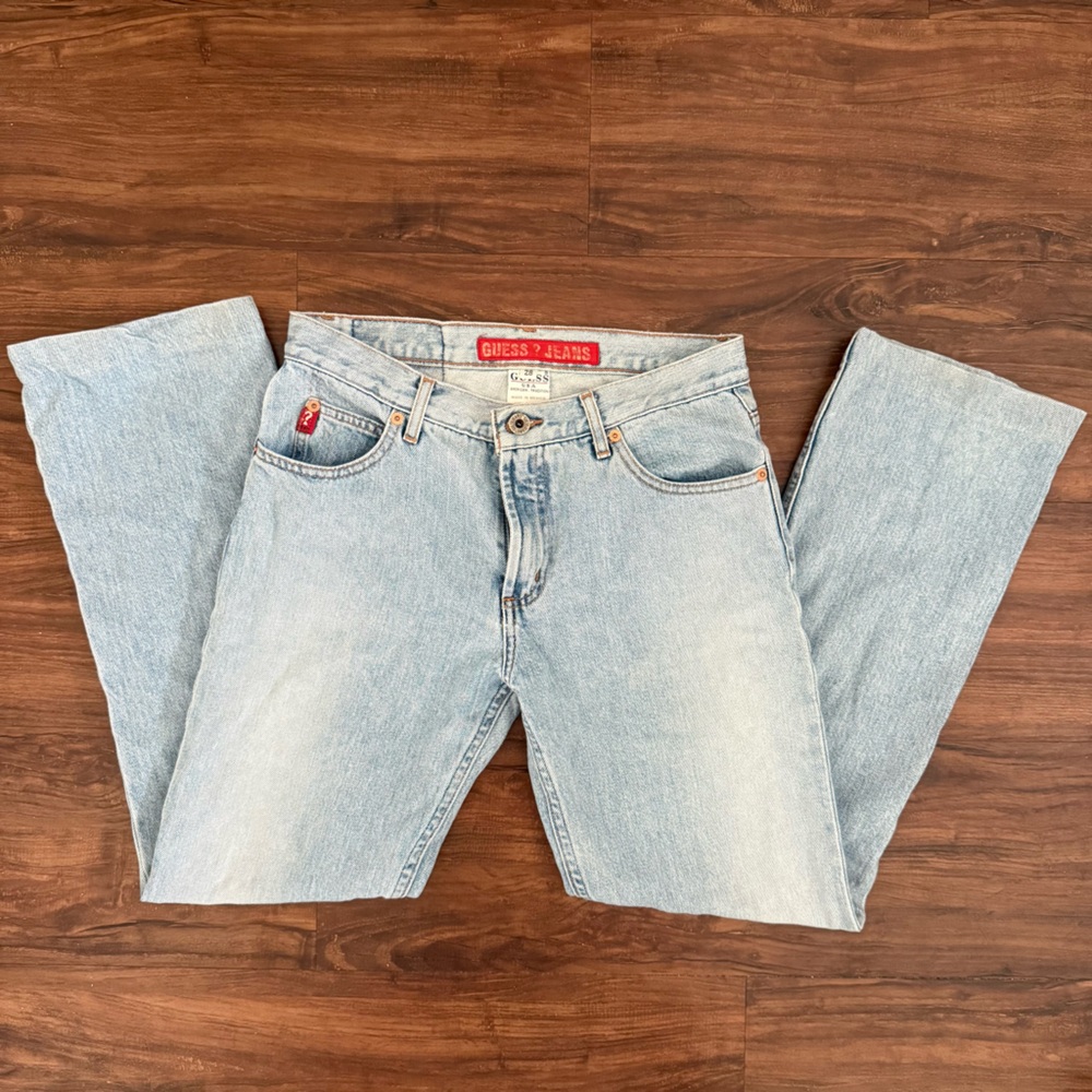 Guess Light wash Straight Leg Women's Jeans